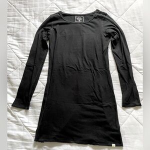 NWOT Roots tunic shirt